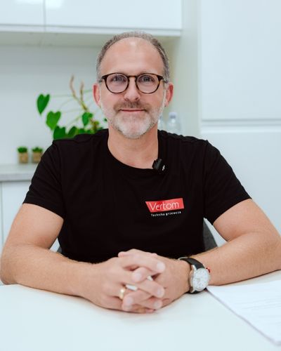 Tomasz Chromow - Vertom